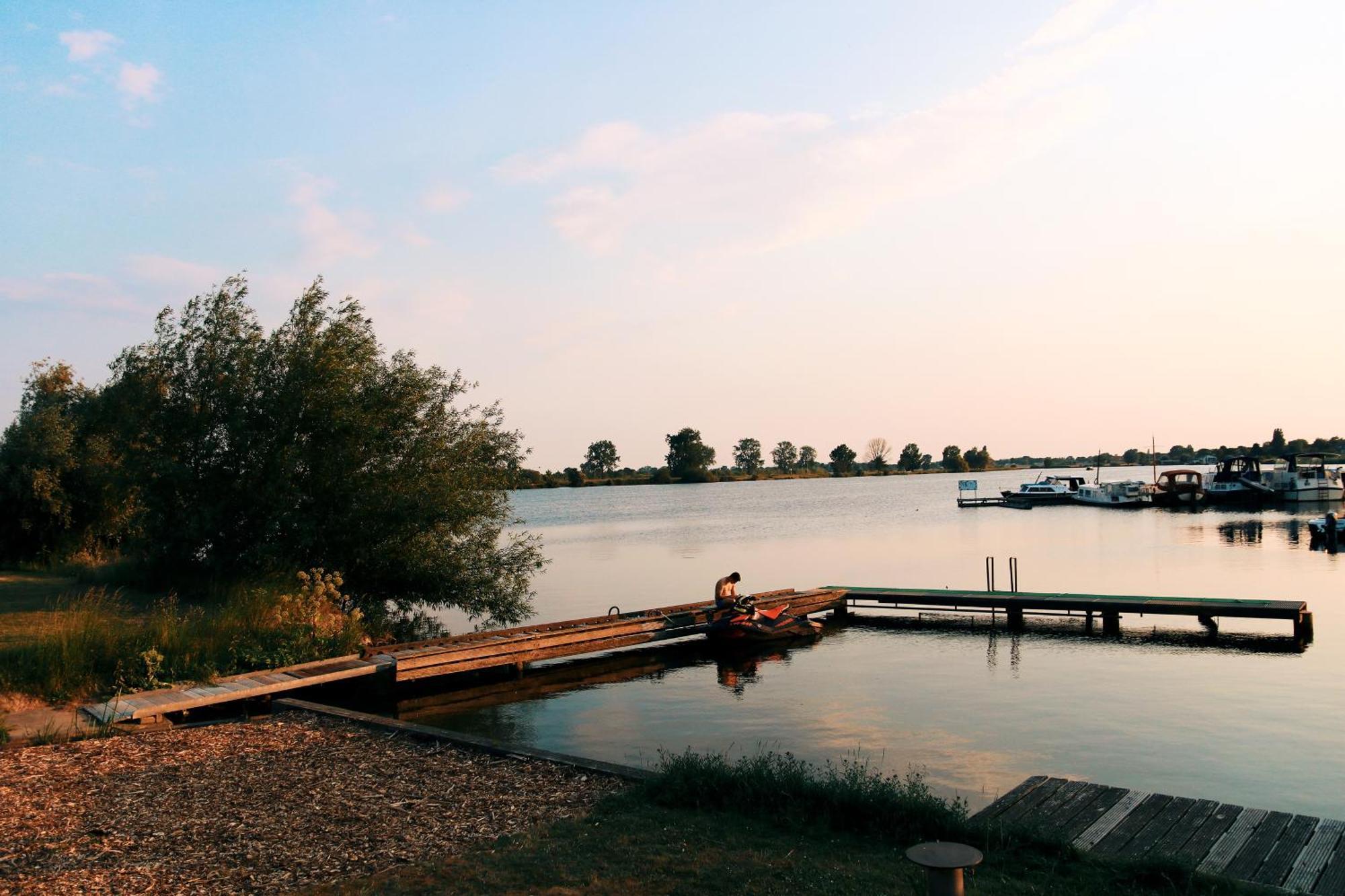 Luxury Lake Lodge Alphen  المظهر الخارجي الصورة