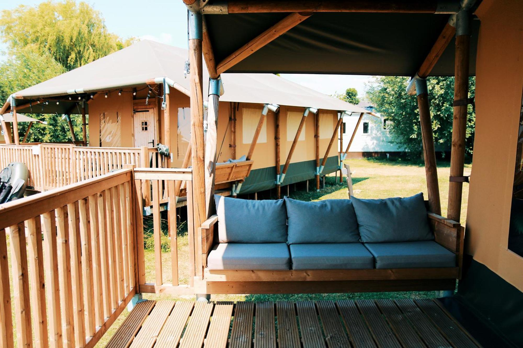 Luxury Lake Lodge Alphen  المظهر الخارجي الصورة